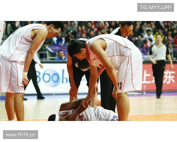 广东77-74力克宁波 球员表现参差不齐 广东77-74力克宁波 球员表现参差不齐